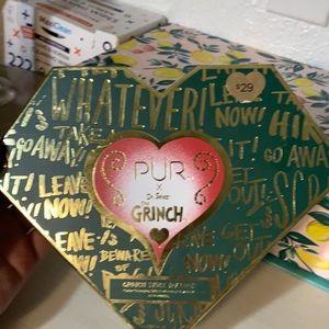 Pur Grinch skin perfecting clay mask new in box